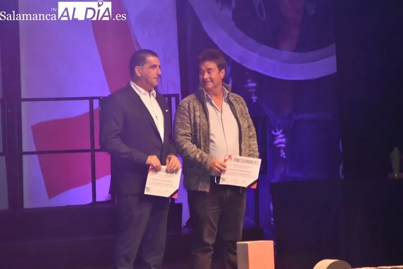 Foto 13 - La solidaridad con Ucrania, protagonista en la noche de los Premios de Cruz Roja en Salamanca