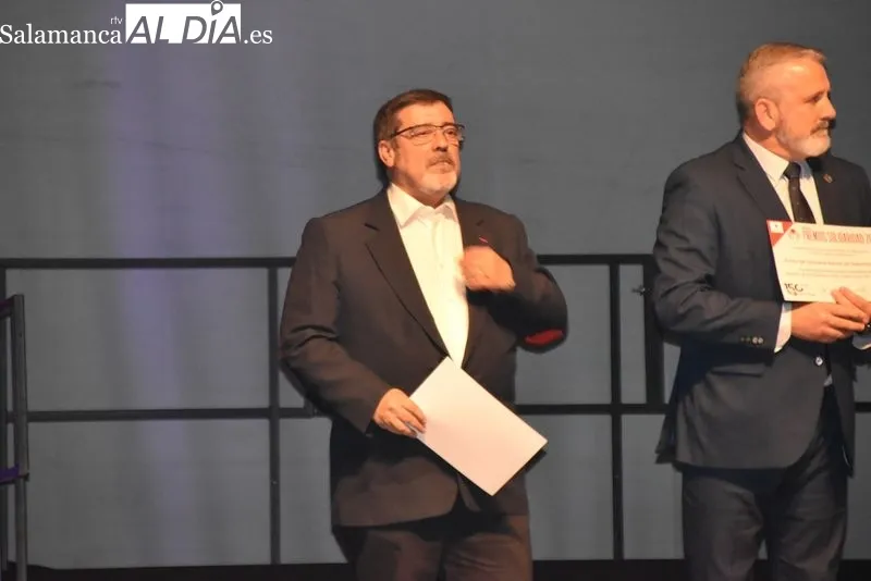 Foto 7 - La solidaridad con Ucrania, protagonista en la noche de los Premios de Cruz Roja en Salamanca