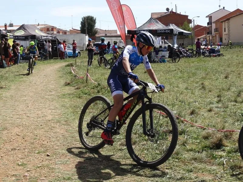 Escuela Mirat - Salamanca es Ciclismo en Benavente