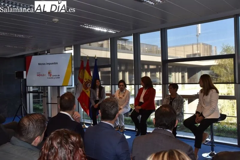 Presentación en Salamanca de la Campaña de la Declaración de la Renta | FOTOS: Vanesa Martins 