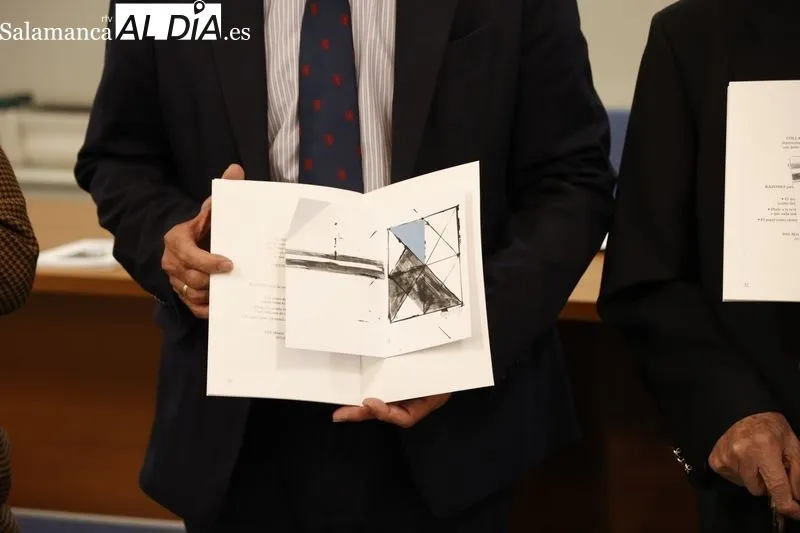Presentación de la revista 'Papeles del Martes' en la Diputación de Salamanca. Foto de David Sañudo