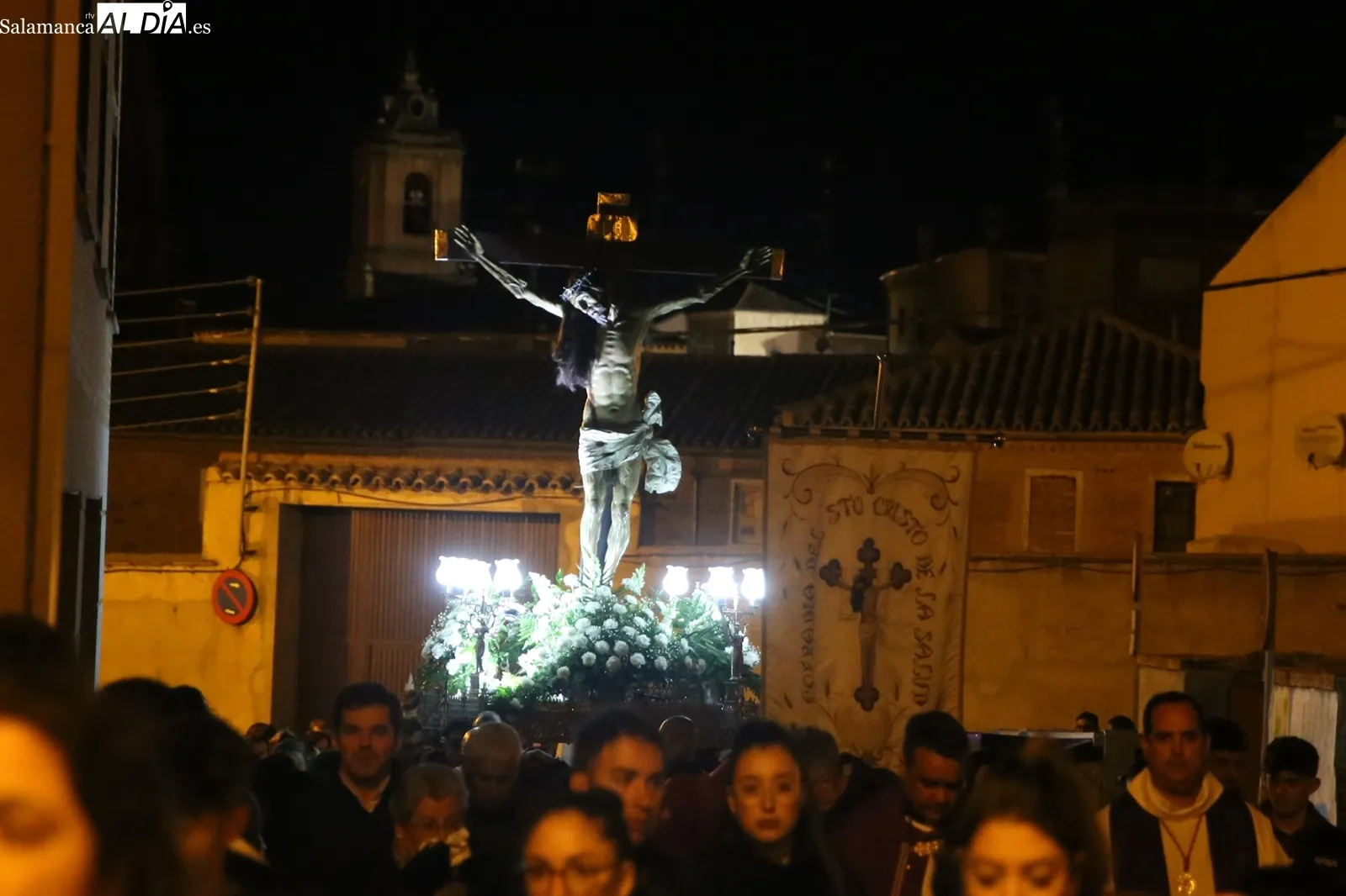 Foto 5 - Procesi&oacute;n del V&iacute;a Crucis de los J&oacute;venes