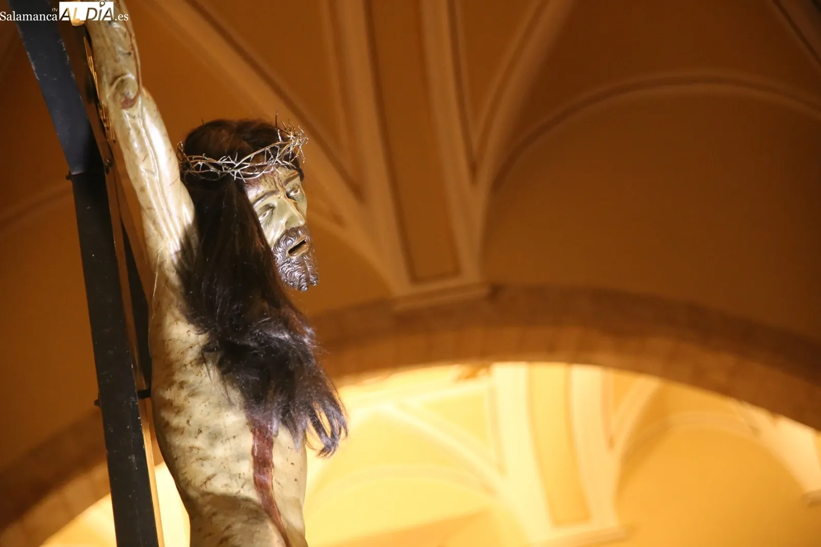 Foto 18 - Procesi&oacute;n del V&iacute;a Crucis de los J&oacute;venes