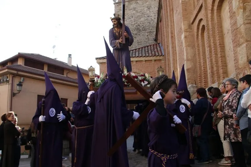 Foto 3 - Procesi&oacute;n del Santo Entierro en Alba de Tormes