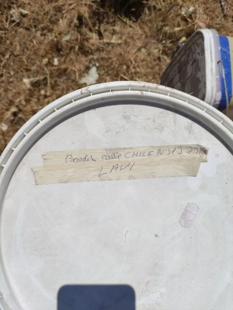 Imágenes de basura y escombros en Tejares