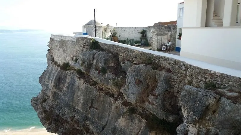 Promontorio sobre la playa de Nazaré | MARTÍN-GARAY