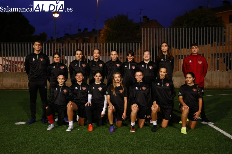 El Salamanca FF y el Navega unen fuerzas para ayudar al crecimiento del fútbol femenino