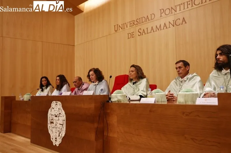 Foto 15 - Los alumnos de &uacute;ltimo curso de CAFYD celebran su graduaci&oacute;n