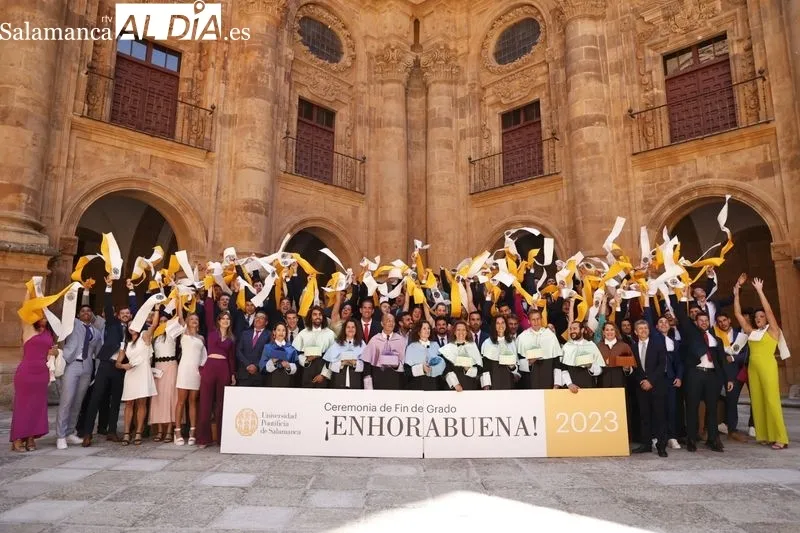 Foto 31 - Los alumnos de &uacute;ltimo curso de CAFYD celebran su graduaci&oacute;n