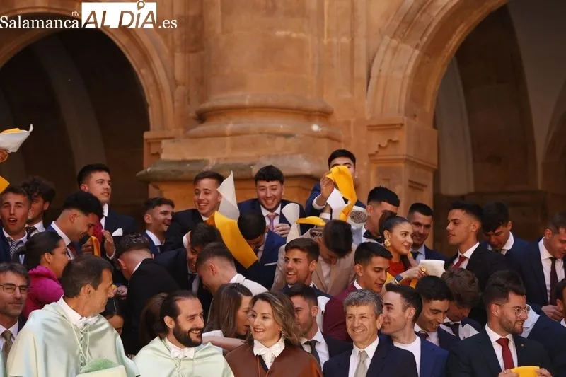 Foto 32 - Los alumnos de &uacute;ltimo curso de CAFYD celebran su graduaci&oacute;n