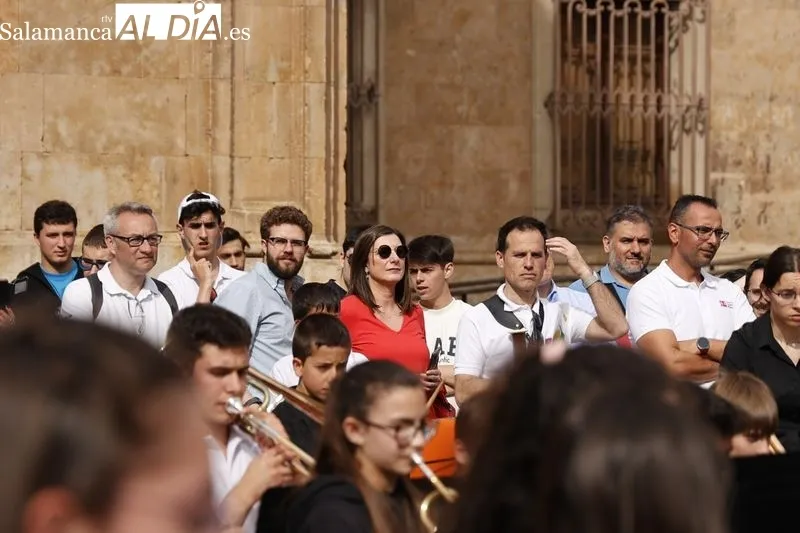 Foto 18 - M&aacute;s de 300 alumnos de conservatorios de Castilla y Le&oacute;n llenan de m&uacute;sica las calles salmantinas