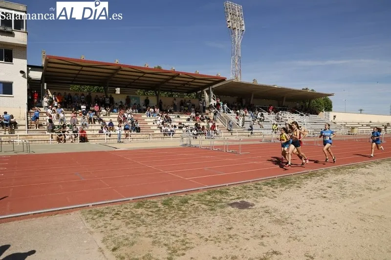 Galería de imágenes la final provincial de atletismo en los Juegos Escolares / Fotos: David Sañudo