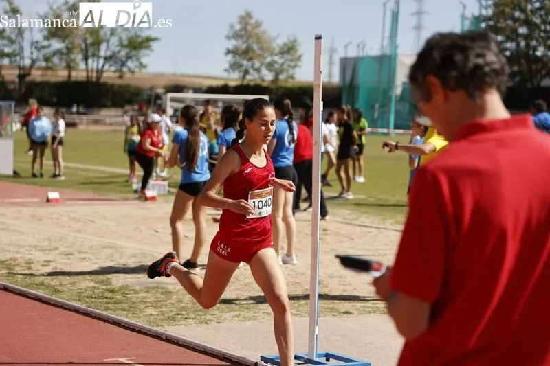 Galería de imágenes la final provincial de atletismo en los Juegos Escolares / Fotos: David Sañudo