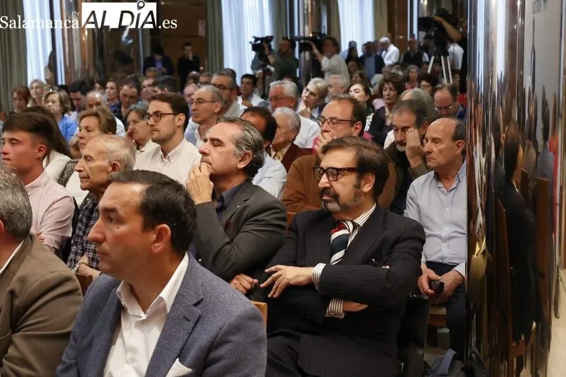 Foto 11 - Garc&iacute;a Carbayo sobre su candidatura: "Somos los &uacute;nicos que salimos a ganar, otros no tienen opciones y sue&ntilde;an con una carambola" 
