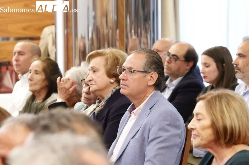 Foto 10 - Garc&iacute;a Carbayo sobre su candidatura: "Somos los &uacute;nicos que salimos a ganar, otros no tienen opciones y sue&ntilde;an con una carambola" 