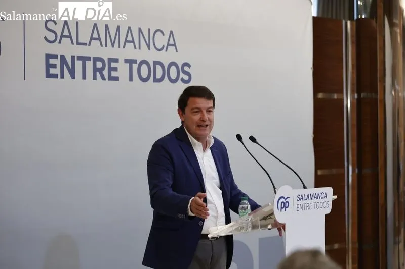 Foto 3 - Garc&iacute;a Carbayo sobre su candidatura: "Somos los &uacute;nicos que salimos a ganar, otros no tienen opciones y sue&ntilde;an con una carambola" 