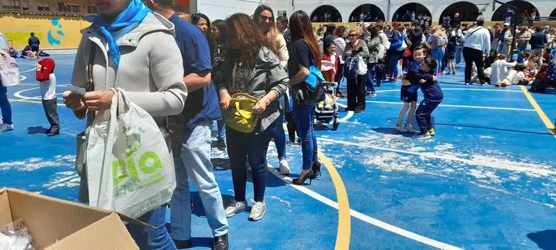 Foto 4 - El colegio San Juan Bosco organiza una paella en ayuda al proyecto DOMISAL 22/23