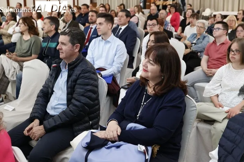 Foto 14 - La Asociaci&oacute;n S&iacute;ndrome de Down de Salamanca celebra su 25 aniversario