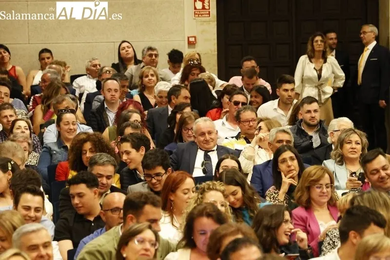 Ceremonis de Graduación de Periodismo y Comunicación Audiovisual. Fotos: David Sañudo