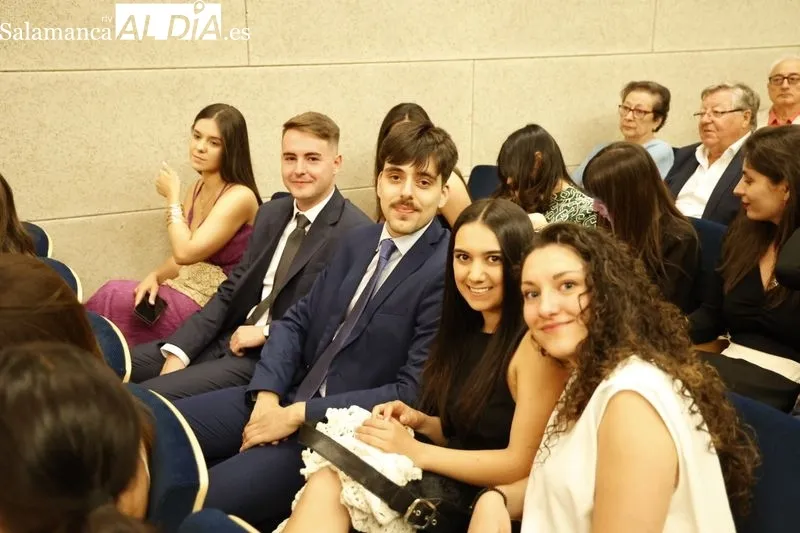 Ceremonias de Graduación de Publicidad y Relaciones Públicas y de Marketing y Comunicación. Fotos: David Sañudo