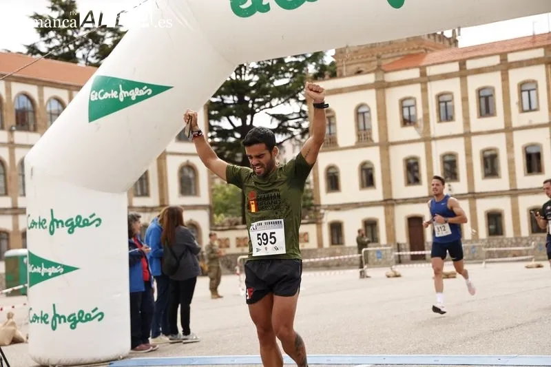Foto 6 - Buen ambiente en la XI Carrera C&iacute;vico-Militar San Fernando 