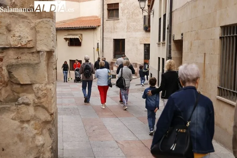 Ambiente en el centro de Salamanca este domingo. Fotos: David Sañudo