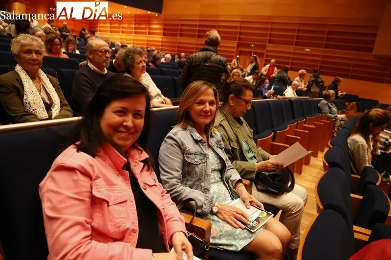 Foto 3 - Las Orquestas del Conservatorio Profesional hacen vibrar al CAEM