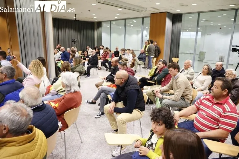 Juan García-Gallardo durante el mitin de VOX en el Palacio de Congresos de Salamanca. Fotos: David Sañudo