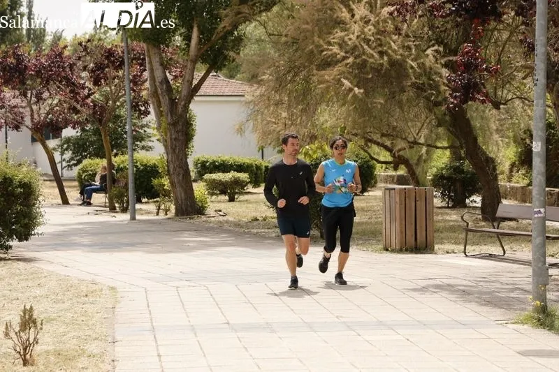 Foto 47 - Buen ambiente en el rastro y la ribera del Tormes 