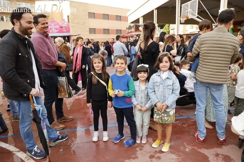 Foto 3 - El colegio Mar&iacute;a Auxiliadora celebra su tradicional verbena