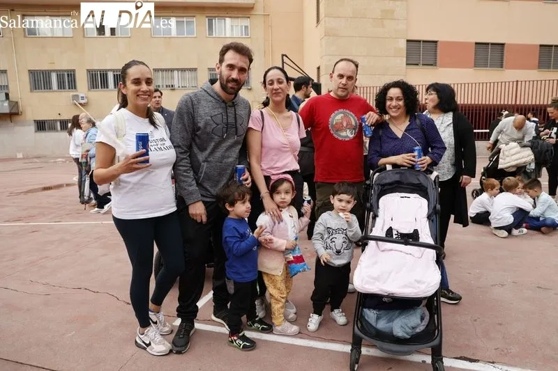 Foto 11 - El colegio Mar&iacute;a Auxiliadora celebra su tradicional verbena