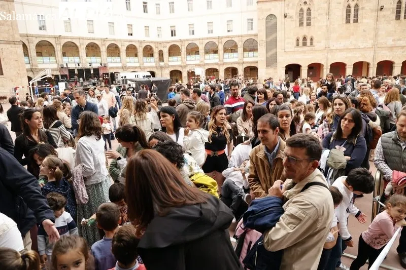Foto 32 - El colegio Mar&iacute;a Auxiliadora celebra su tradicional verbena