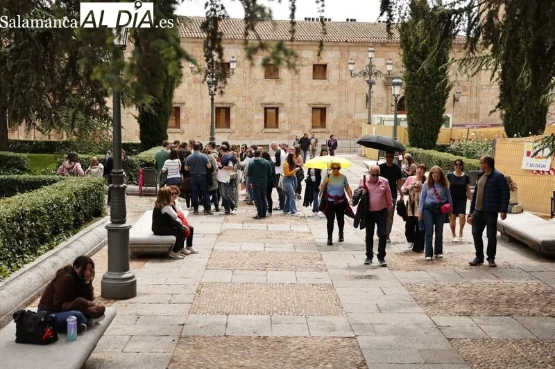 Ambiente en el centro de Salamanca este sábado. Fotos: David Sañudo