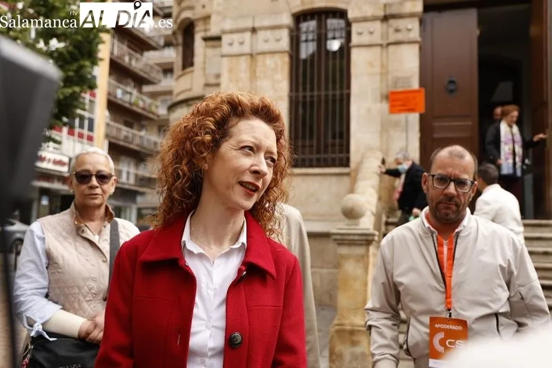 Momento de la votación de la candidata a la Alcaldía de Ciudadanos. Fotos: David Sañudo