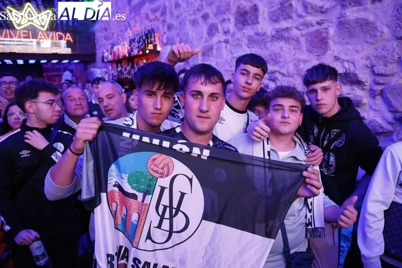 Galería de imágenes de la afición / Fotos: SALAMANCArtv AL DÍA y David Sañudo
