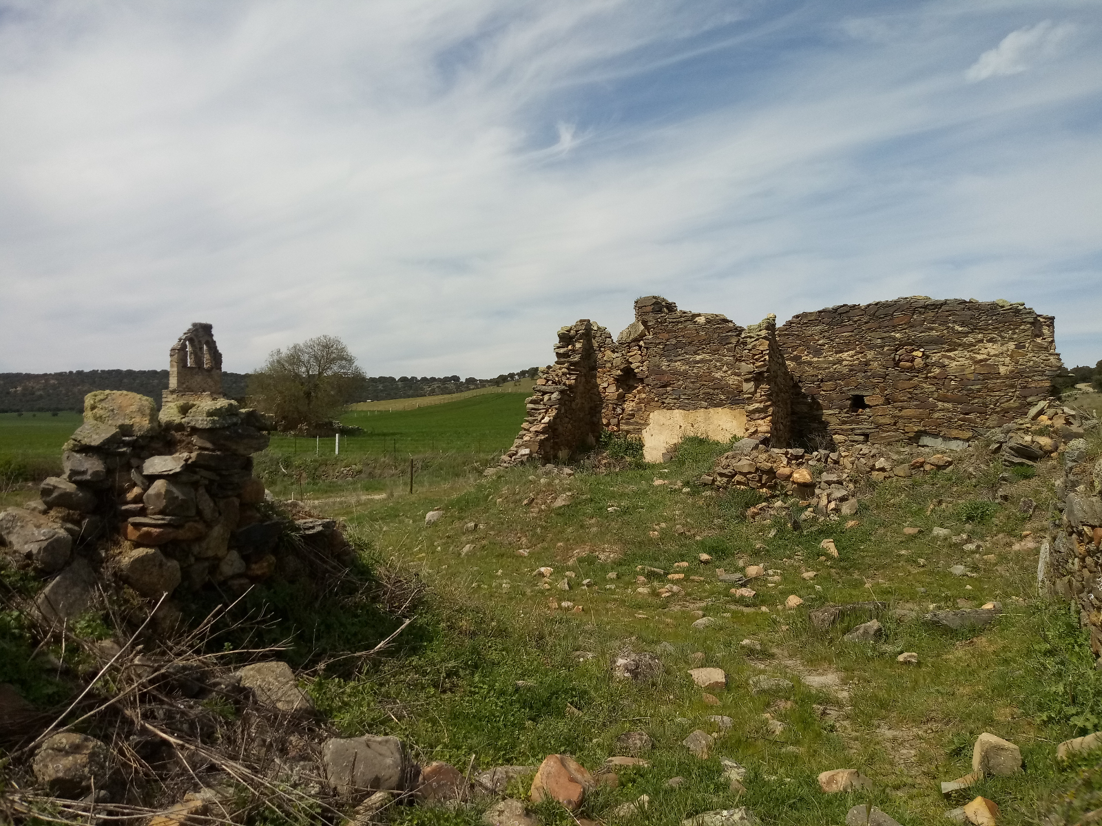 Carrascalejo de Huebra, pueblo de dos pueblos