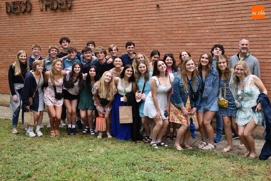 Foto 3 - Los j&oacute;venes de Tennessee se empapan de la m&uacute;sica y gastronom&iacute;a espa&ntilde;olas en el IES Fray Diego