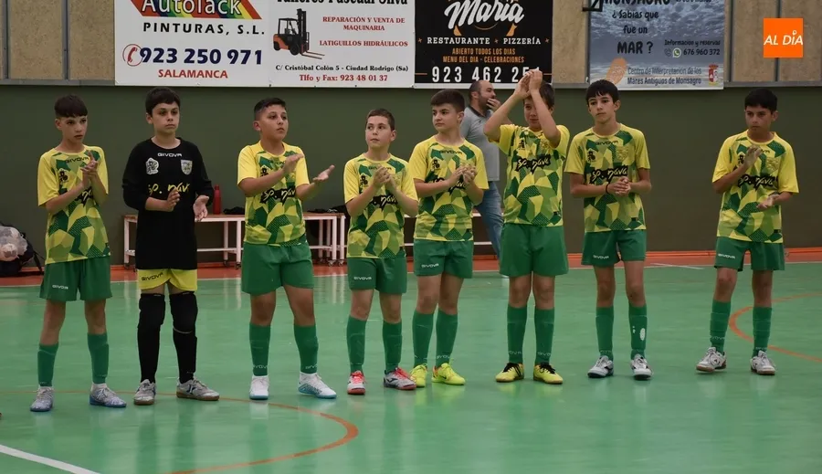 Foto 3 - El Sporting Nava de la Asunci&oacute;n no da opci&oacute;n al III Columnas en la &lsquo;final&rsquo; por el t&iacute;tulo Regional Alev&iacute;n