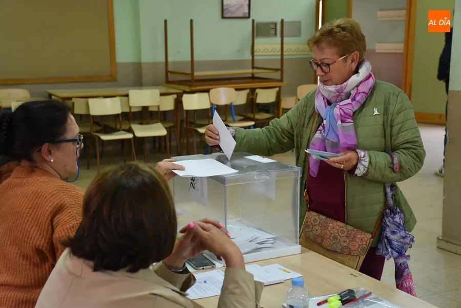 Foto 9 - Los partidos muestran su &ldquo;ilusi&oacute;n&rdquo; en una ma&ntilde;ana sin incidencias pero pasada por agua
