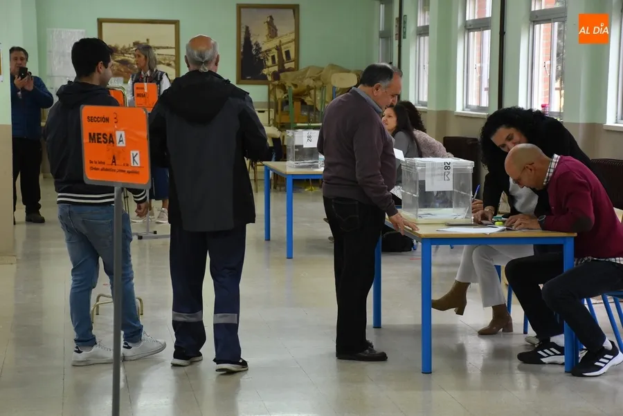 Foto 10 - Los partidos muestran su &ldquo;ilusi&oacute;n&rdquo; en una ma&ntilde;ana sin incidencias pero pasada por agua
