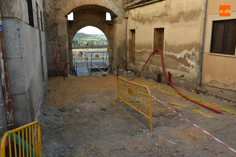 Foto 3 - Se retrasan las obras de la R&uacute;a del Sol a la espera de que concluyan las del Campo de Carniceros