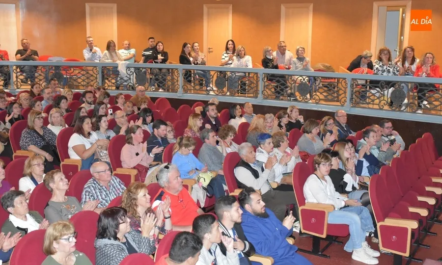 Foto 4 - Casi lleno en la sesi&oacute;n de Pedro Garc&iacute;a Aguado abierta al p&uacute;blico en general