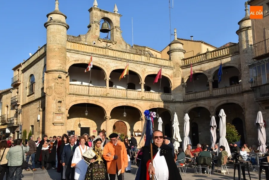 Foto 8 - Julete Moriche abre la II Feria del Farinato con un preg&oacute;n repleto de an&eacute;cdotas en ferias de turismo