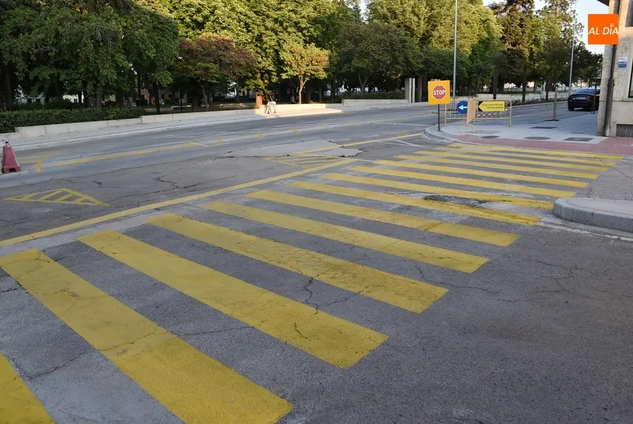 Foto 3 - Reabierta al completo al tr&aacute;nsito de peatones y veh&iacute;culos la Avenida de Espa&ntilde;a
