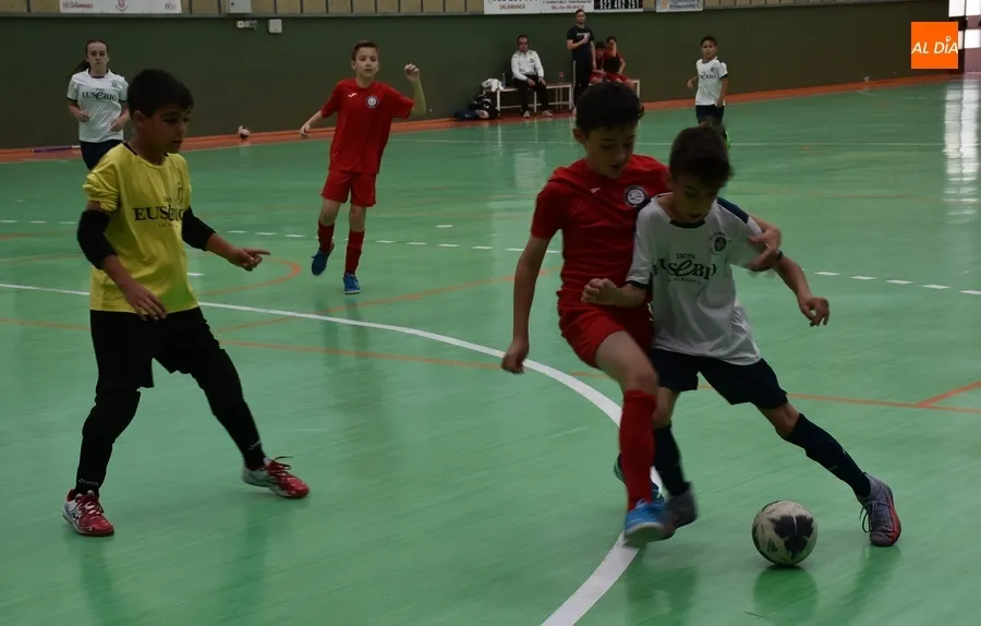 Foto 7 - El Alev&iacute;n B y el Cadete B del III Columnas recuperan con victoria los partidos aplazados ante Alhambra