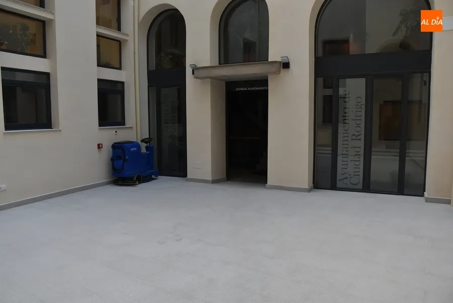 Foto 4 - Reabierto el acceso habitual a las oficinas de la Casa Consistorial