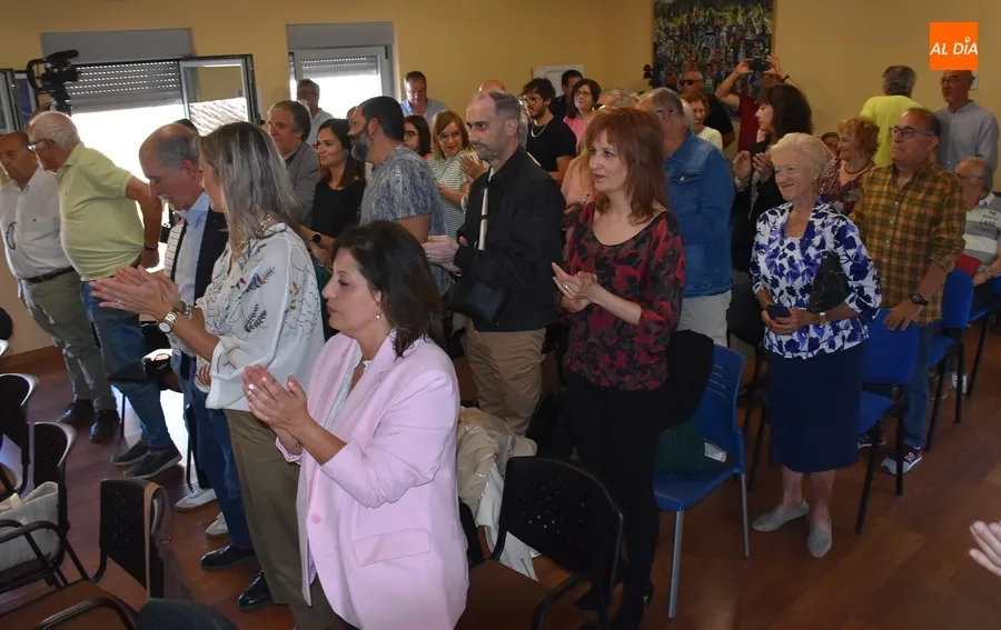 Foto 7 - El PSOE presenta oficialmente a Juan Tom&aacute;s Mu&ntilde;oz como candidato estrechando lazos con Portugal