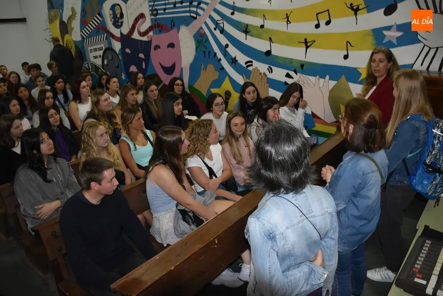 Foto 7 - 26 j&oacute;venes de Tennessee (EEUU) se acercan a Ciudad Rodrigo gracias al IES Fray Diego