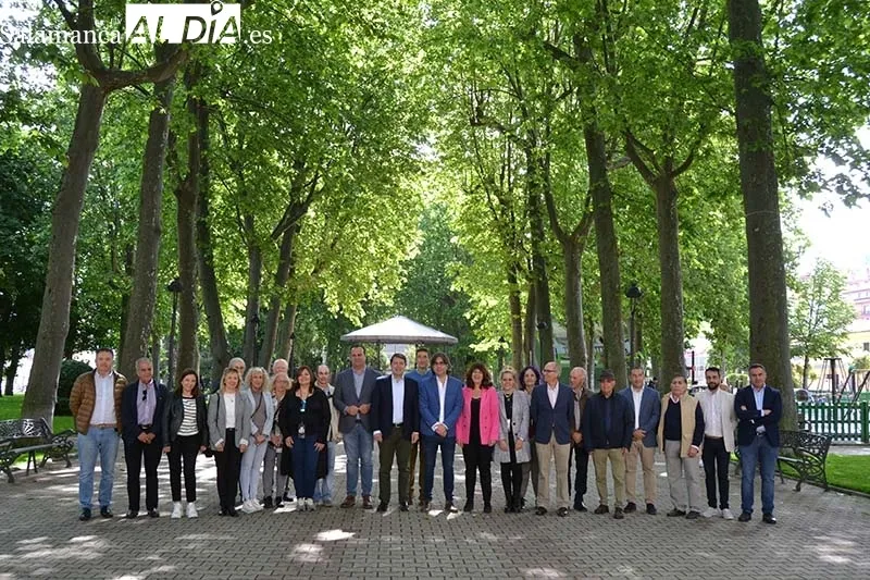 Foto 8 - Alfonso Fern&aacute;ndez Ma&ntilde;ueco visita B&eacute;jar junto al candidato del PP a la alcald&iacute;a