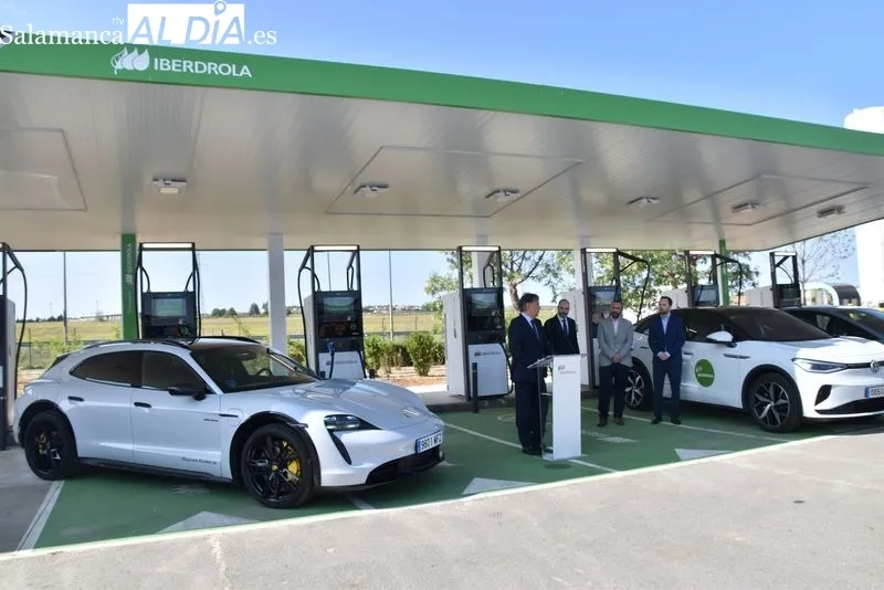 Salamanca inaugura el primer gran parque de recarga ultrarrápida de vehículos eléctricos | FOTOS: Vanesa Martins 